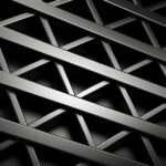 Cum influențează greutatea materialelor strategia de montaj a structurilor metalice