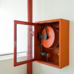 Ce trebuie să știi despre protecția la foc a structurilor metalice