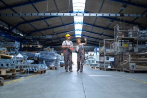 Diferențele dintre construcțiile industriale destinate producției și cele pentru depozitare