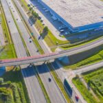 Importanța infrastructurii rutiere în alegerea locației pentru o hală industrială