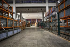 Diferențele dintre halele metalice izolate și cele neizolate
