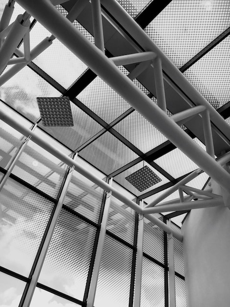 Integrarea sistemelor de ventilație în halele metalice