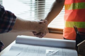 Ce trebuie să știi despre contractele de antrepriză generală