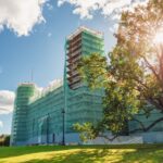 Cum influențează reglementările de mediu construcțiile comerciale și industriale