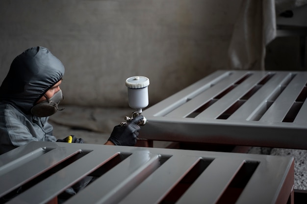 Impactul protecției anticorozive asupra durabilității structurilor metalice