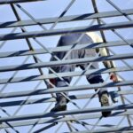 Cum se evită deformările structurilor metalice în timpul montajului